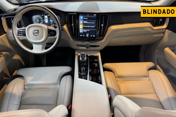 VOLVO XC60 2.0 T8 HYBRID INSCRIPTION AWD GEARTRONIC 2019/2020